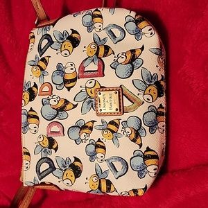 Bee hive Dooney & Bourke 🐝